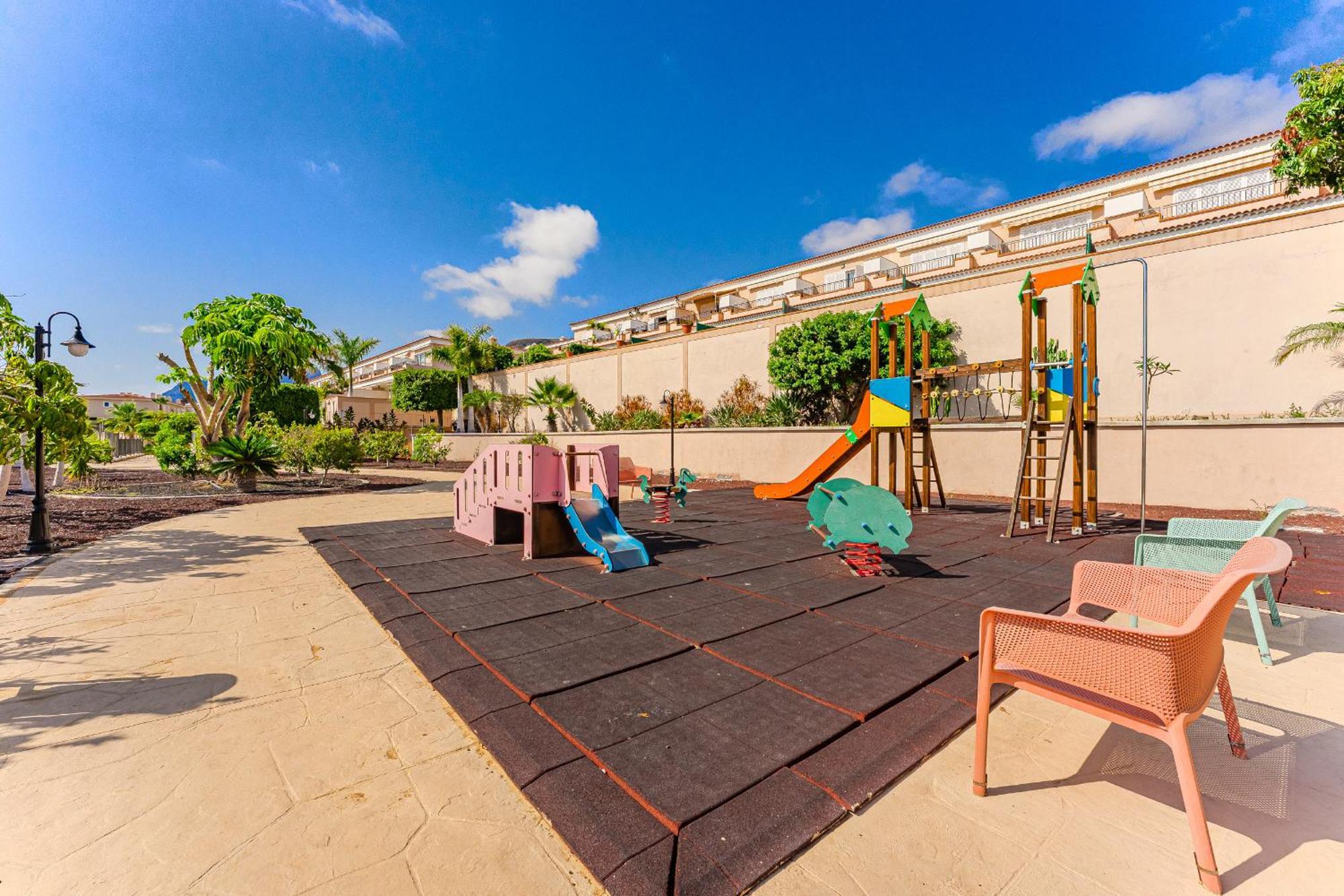 Spacious Ocean View Family Townhouse Puerto de Santiago  Extérieur photo